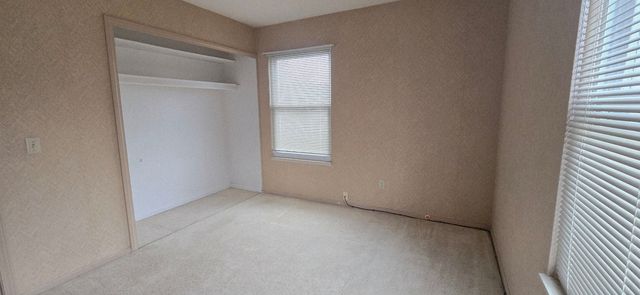 2091 Painted Post Drive, Flint Twp, MI 48433