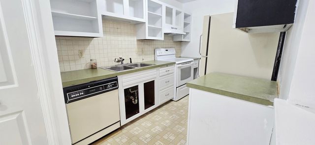 2091 Painted Post Drive, Flint Twp, MI 48433