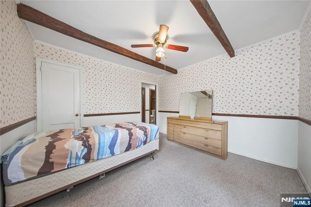 180 Oxford Avenue, Saddle Brook, NJ 07663