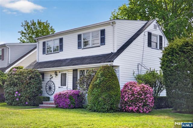 180 Oxford Avenue, Saddle Brook, NJ 07663