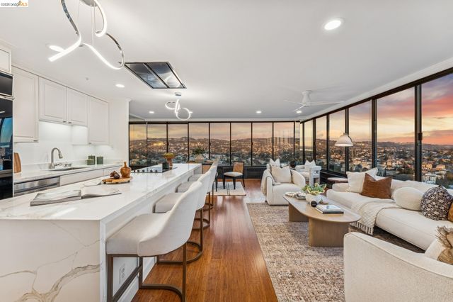 565 Bellevue Ave. 2607, Oakland, CA 94610