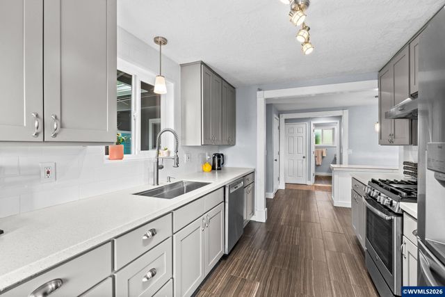 1930 NW 29th Pl, Corvallis, OR 97330