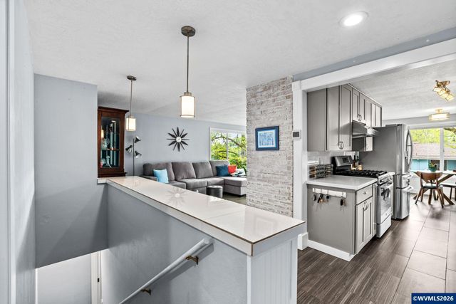 1930 NW 29th Pl, Corvallis, OR 97330