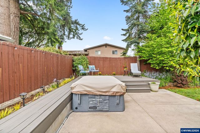 1930 NW 29th Pl, Corvallis, OR 97330