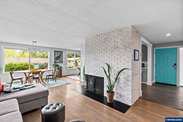 1930 NW 29th Pl, Corvallis, OR 97330