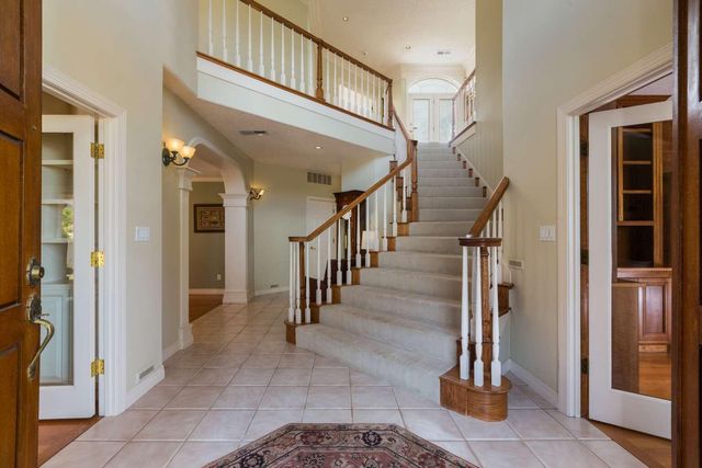 1205 Marigold Drive NE, Albuquerque, NM 87122