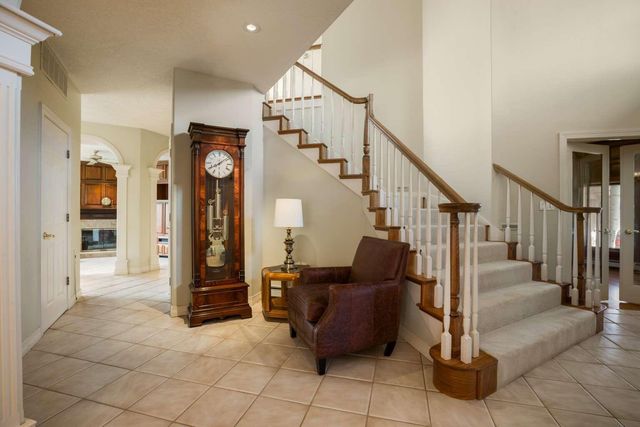 1205 Marigold Drive NE, Albuquerque, NM 87122