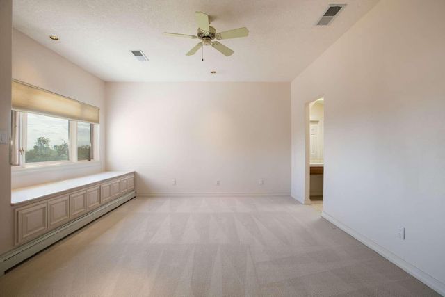 1205 Marigold Drive NE, Albuquerque, NM 87122