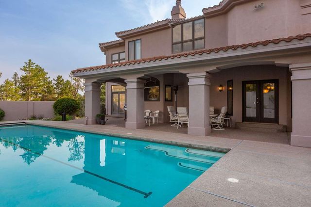1205 Marigold Drive NE, Albuquerque, NM 87122
