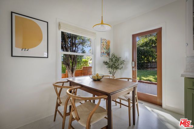 4128 Aguilar Way, Los Angeles, CA 90065