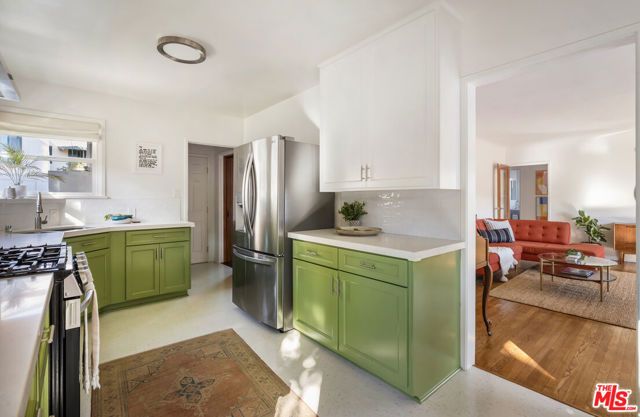 4128 Aguilar Way, Los Angeles, CA 90065