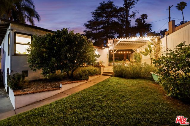4128 Aguilar Way, Los Angeles, CA 90065