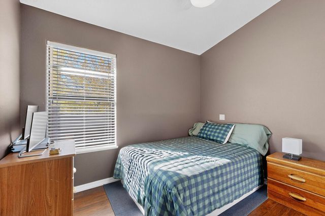 76 Edeal Road SE, Los Lunas, NM 87031