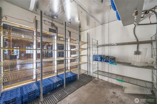 810 S Lake Roesiger Road, Snohomish, WA 98290