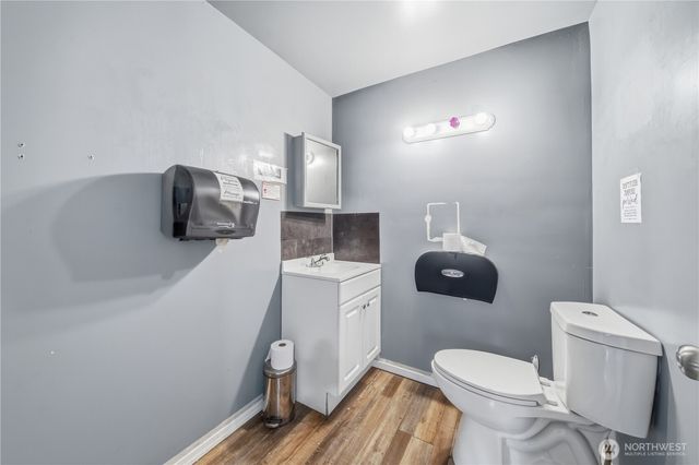 810 S Lake Roesiger Road, Snohomish, WA 98290