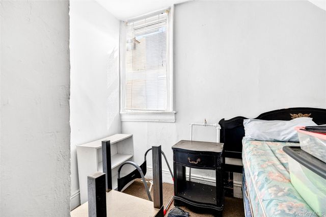 376 Bronx Park Avenue, Bronx, NY 10460