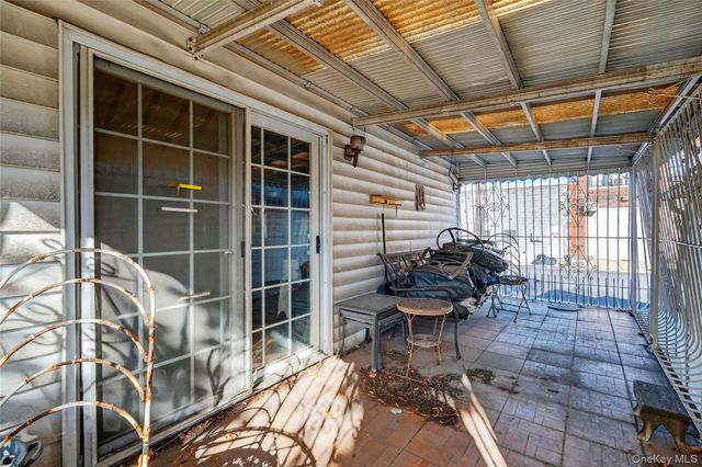 376 Bronx Park Avenue, Bronx, NY 10460