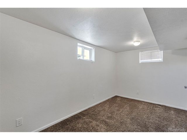 4789 S Owens Way, Littleton, CO 80127