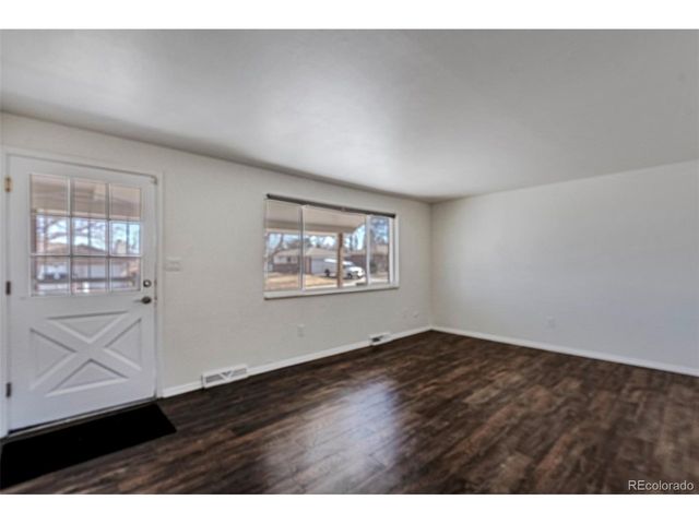 4789 S Owens Way, Littleton, CO 80127