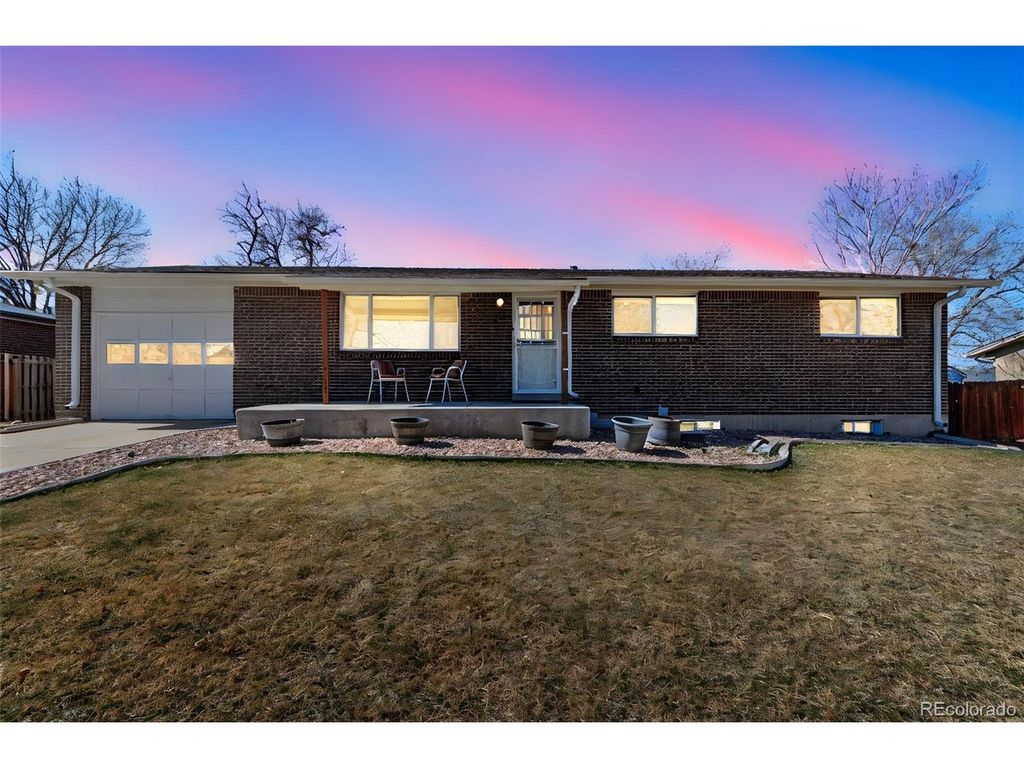 4789 S Owens Way, Littleton, CO 80127