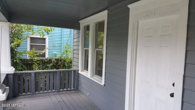 2048 MONCRIEF Road, Jacksonville, FL 32209