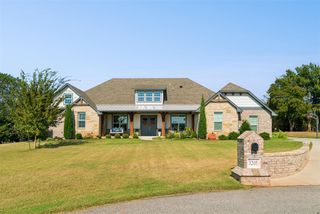 3205 Caleb Court, Moore, OK 73165