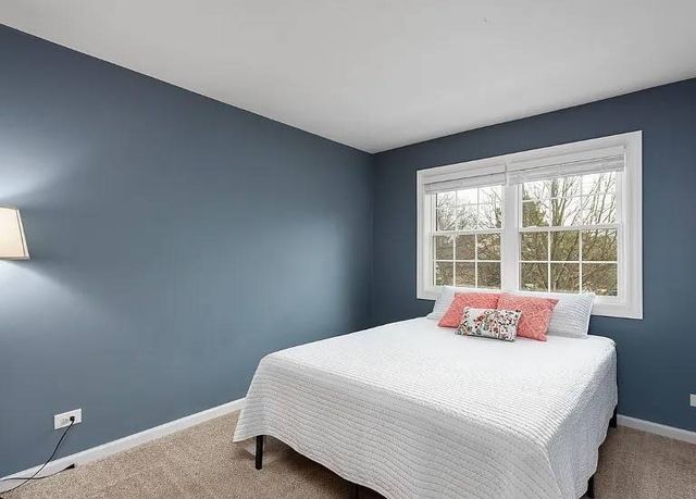 27W220 Chelsea Circle N, Winfield, IL 60190