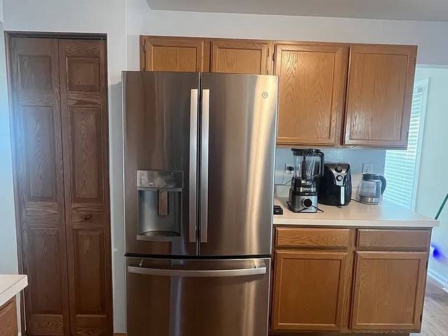 27W220 Chelsea Circle N, Winfield, IL 60190