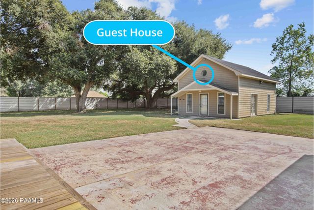 1059 Briar Patch Drive, Broussard, LA 70518