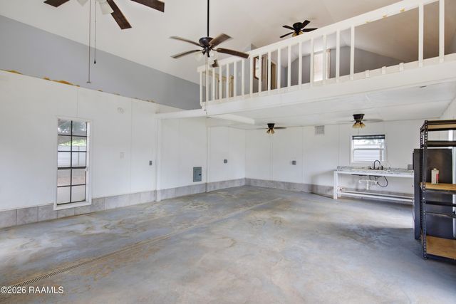 1059 Briar Patch Drive, Broussard, LA 70518