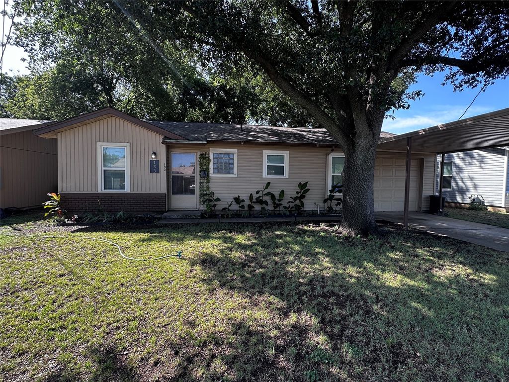 133 Kay Lane, Saginaw, TX 76179
