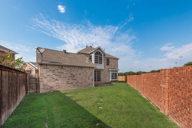 8300 Charleston Street, Irving, TX 75063