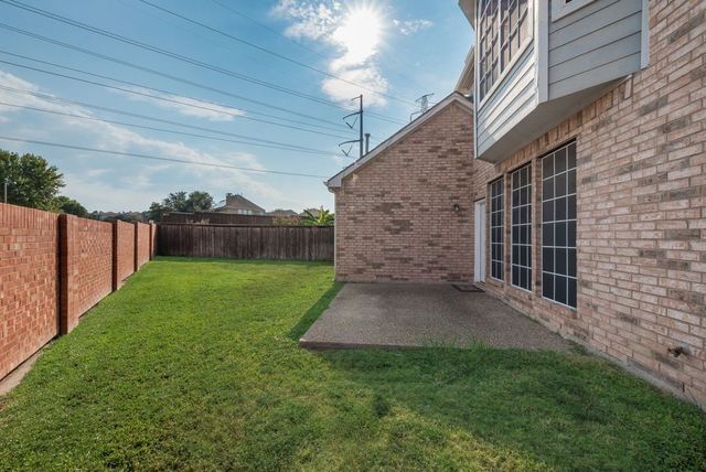 8300 Charleston Street, Irving, TX 75063