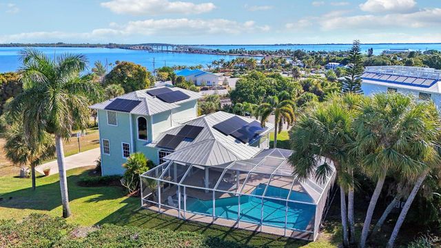 3781 NE Cheri Drive, Jensen Beach, FL 34957