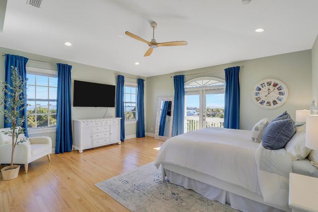 3781 NE Cheri Drive, Jensen Beach, FL 34957