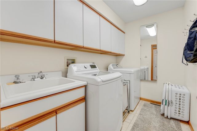 10172 Bissell Drive, Twinsburg, OH 44087