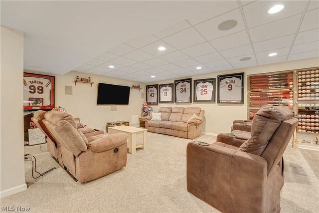 10172 Bissell Drive, Twinsburg, OH 44087