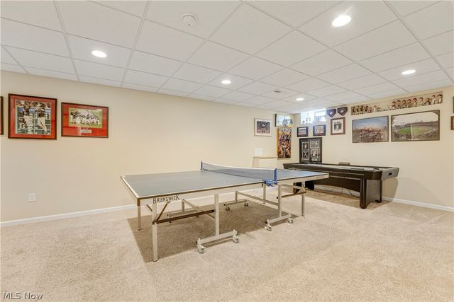 10172 Bissell Drive, Twinsburg, OH 44087