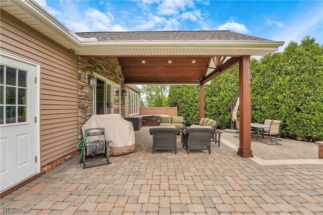 10172 Bissell Drive, Twinsburg, OH 44087