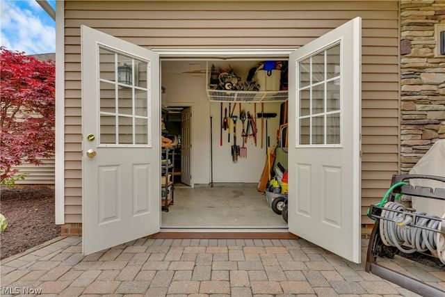 10172 Bissell Drive, Twinsburg, OH 44087