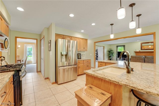 10172 Bissell Drive, Twinsburg, OH 44087
