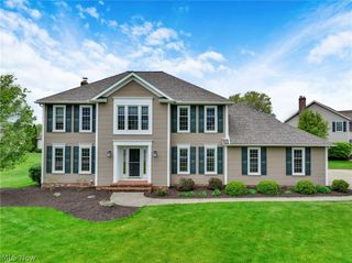 10172 Bissell Drive, Twinsburg, OH 44087
