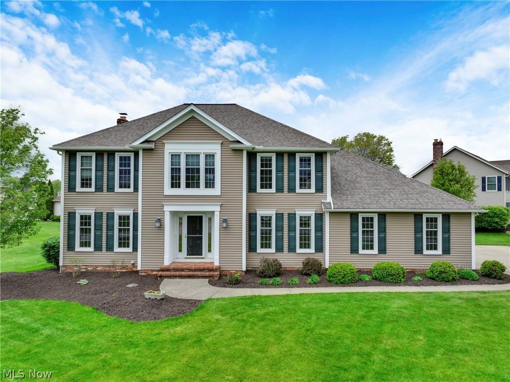 10172 Bissell Drive, Twinsburg, OH 44087