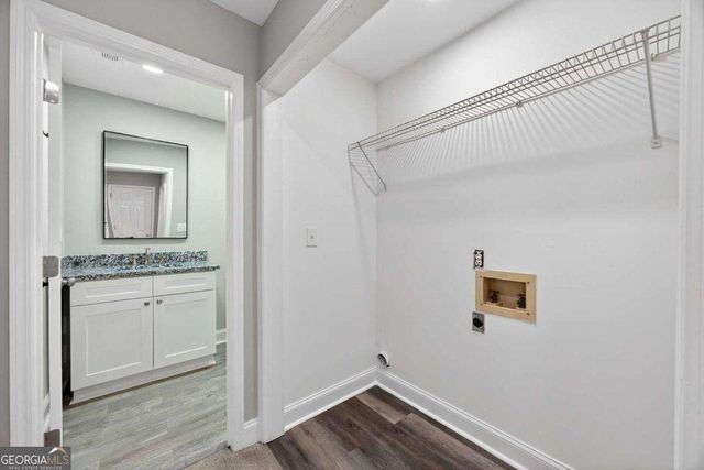 6550 Deerings Lane, Peachtree Corners, GA 30092