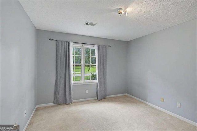 325 Pickett's Crossing, Acworth, GA 30101