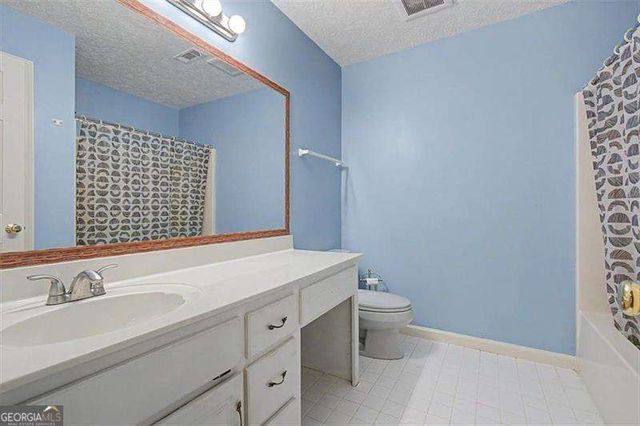 325 Pickett's Crossing, Acworth, GA 30101