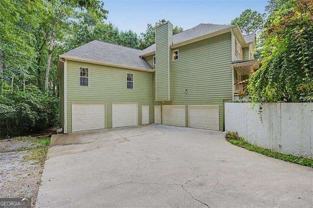 325 Pickett's Crossing, Acworth, GA 30101