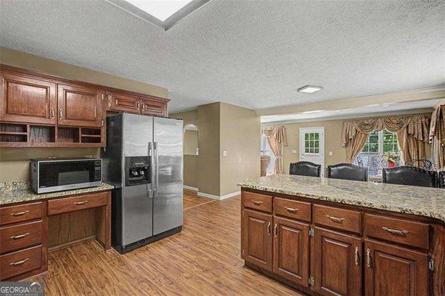 325 Pickett's Crossing, Acworth, GA 30101