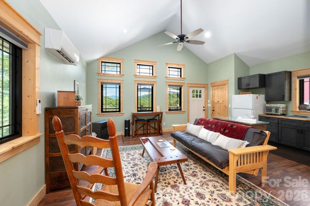 55 Laurel Ridge, Marshall, NC 28753