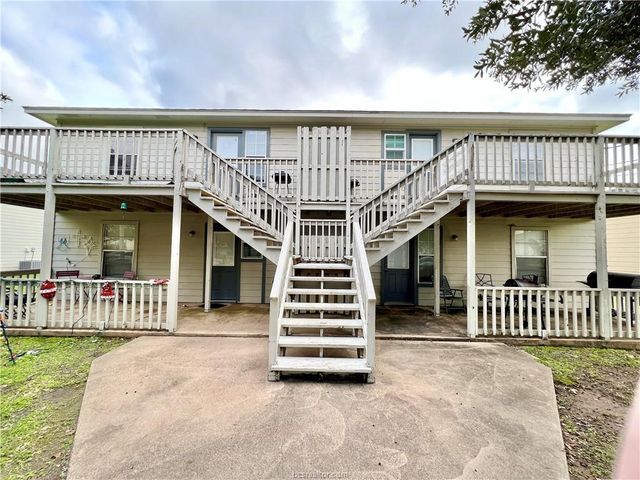 713 Vassar Court B, College Station, TX 77840
